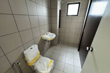 Casira 3 @ Bandar Bukit Raja