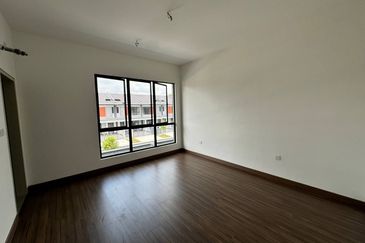 Casira 3 @ Bandar Bukit Raja