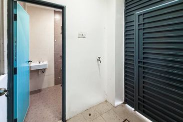 Perdana College Heights