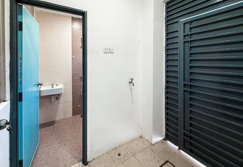 Perdana College Heights