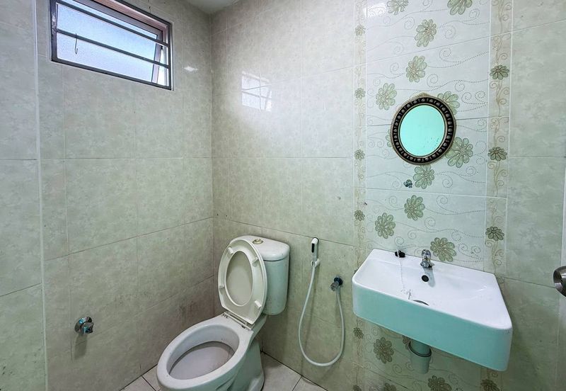 Perdana College Heights