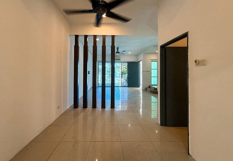 Perdana College Heights