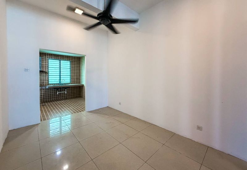 Perdana College Heights