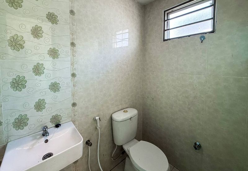 Perdana College Heights