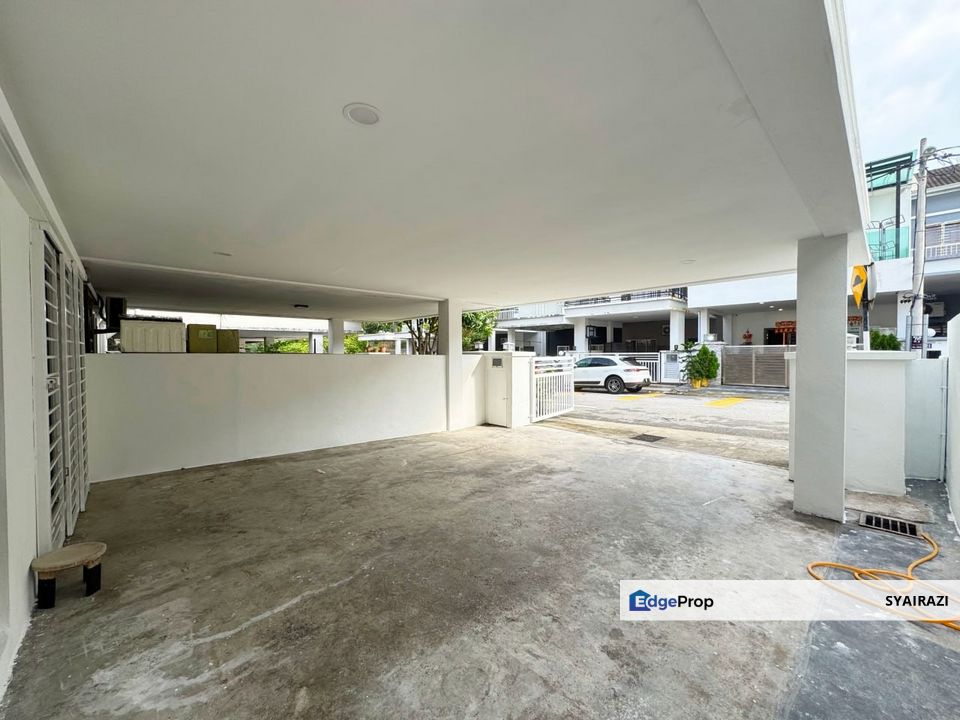 REFURBISHED Double Storey Terrace Taman Desa Seringin, Nilai, Negeri Sembilan, Nilai