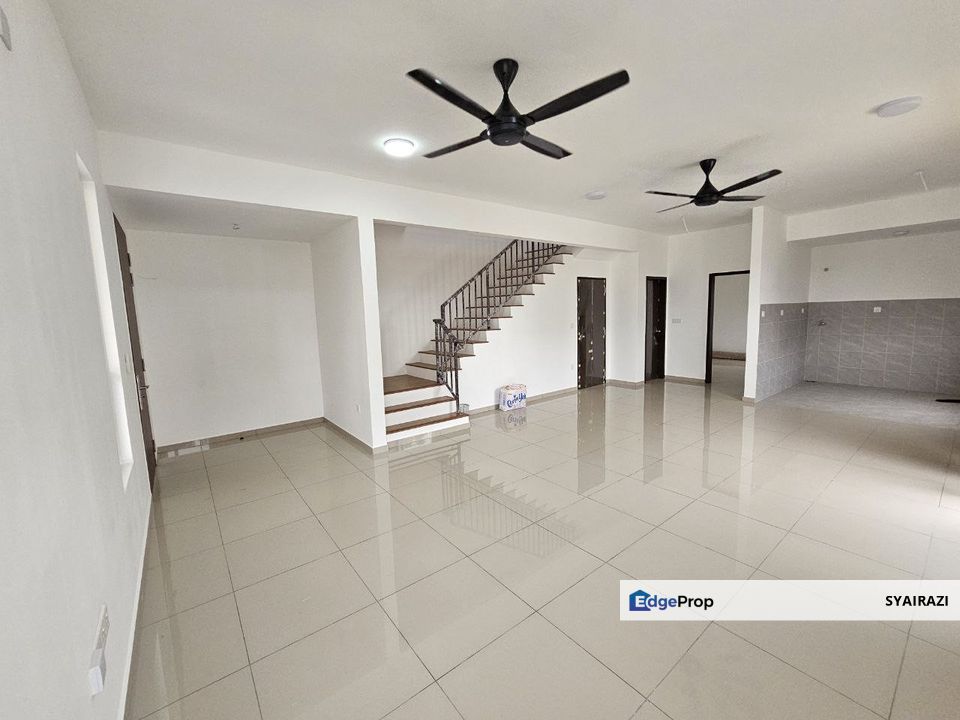 END LOT Double Storey Semi-D Cluster Caralyn 2 @ Setia Alamsari, Bangi, Selangor, Bangi