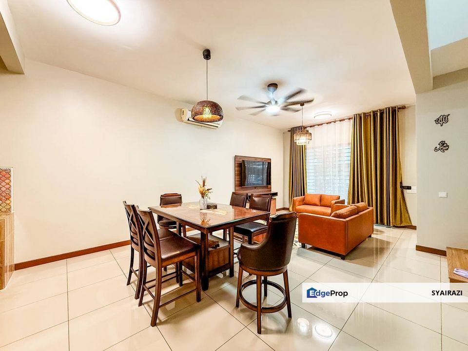 RENOVATED Double Storey Terrace ANIRA @ Serenia City, Sepang, Selangor, Sepang