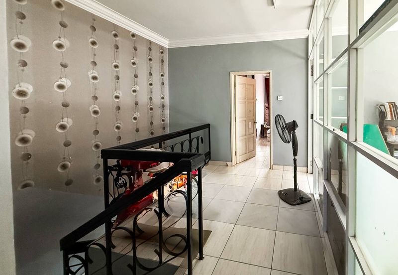 Taman Pinggiran Putra