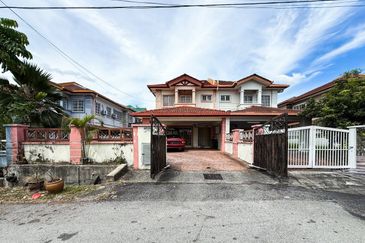 Taman Pinggiran Putra