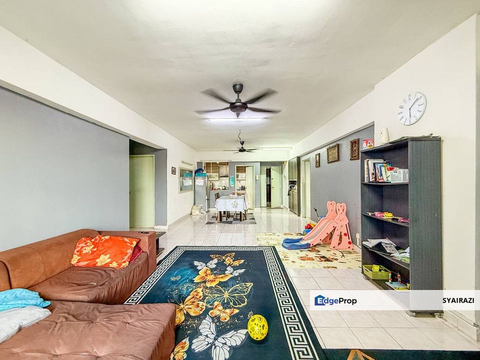 CORNER UNIT Casa Villa Condominium, Taman Berjaya Baru, Kajang, Selangor, Kajang