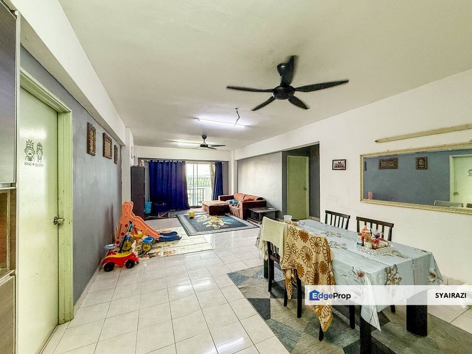 CORNER UNIT Casa Villa Condominium, Taman Berjaya Baru, Kajang, Selangor, Kajang