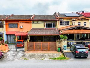 RENOVATED Double Storey Terrace Taman Halaman, Ampang for Sale @RM750 ...