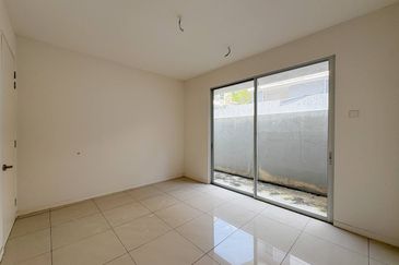 Fairfield Residences, Tropicana Heights