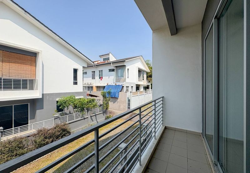 Fairfield Residences, Tropicana Heights