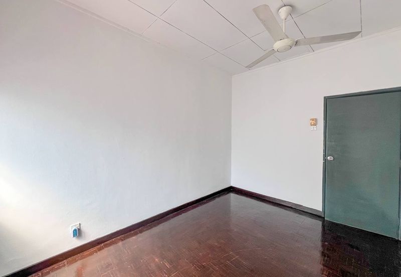 Bandar Tun Hussein Onn