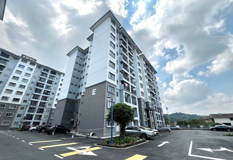 Akasia Apartment, Pusat Bandar Puchong