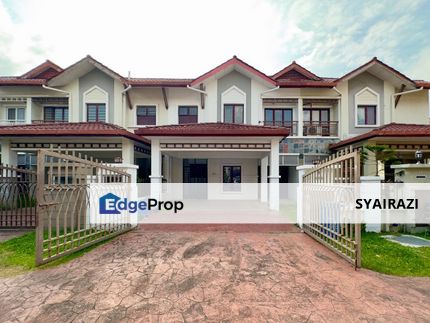 Double Storey Superlink D'Kayangan, Seksyen 13, Shah Alam, Selangor, Shah Alam