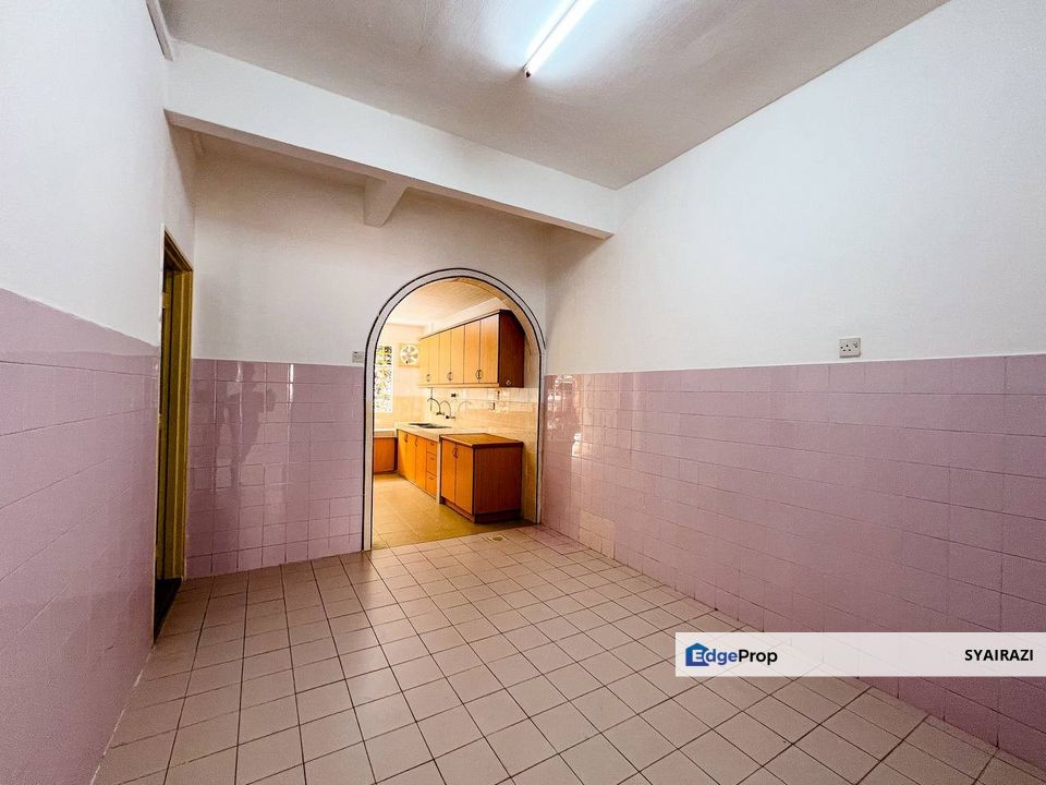 RENOVATED Double Storey Terrace Taman Bukit Permai, Kajang, Selangor, Kajang