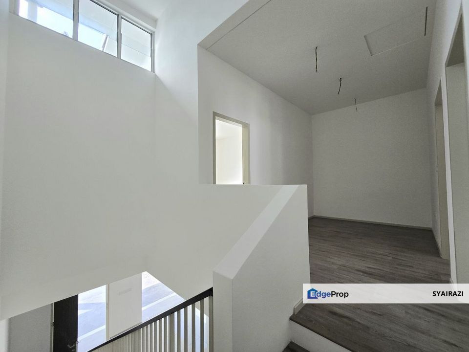 Double Storey Terrace Emilia Lakeside 2, Nilai Impian, Negeri Sembilan, Nilai