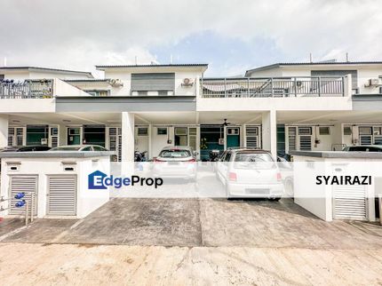 LOWER UNIT Kita Bayu Townhouse, Cybersouth, Dengkil, Selangor, Dengkil