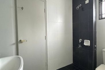 Laman Delfina @ Nilai Impian