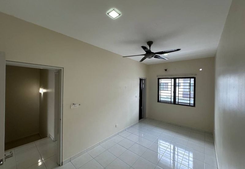 Laman Delfina @ Nilai Impian