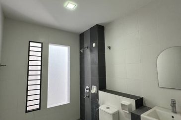 Laman Delfina @ Nilai Impian