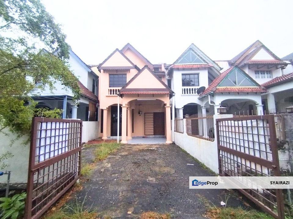 FACING OPEN Double Storey Terrace Seksyen 4, Bandar Baru Bangi, Selangor, Bangi