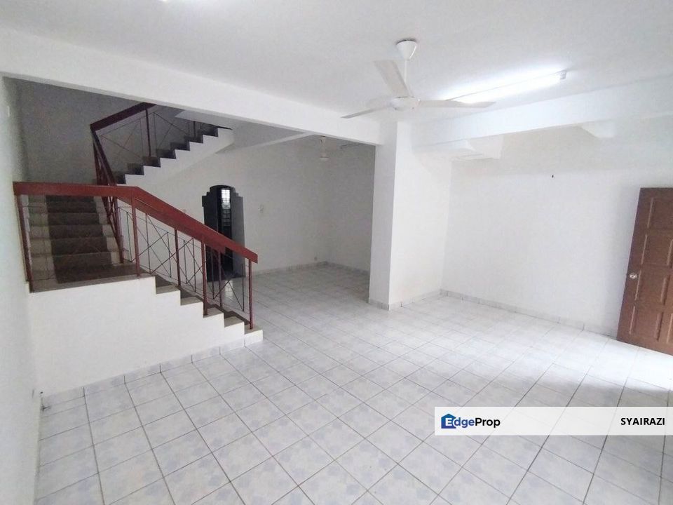 FACING OPEN Double Storey Terrace Seksyen 4, Bandar Baru Bangi, Selangor, Bangi