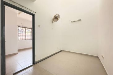 Bandar Tun Hussein Onn