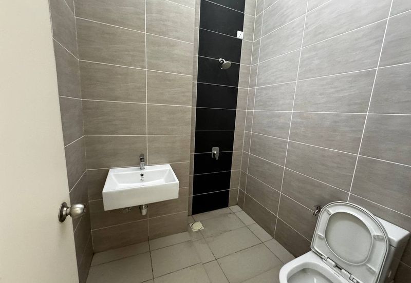 Tenderfields @ Eco Majestic