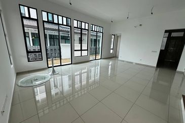 Tenderfields @ Eco Majestic