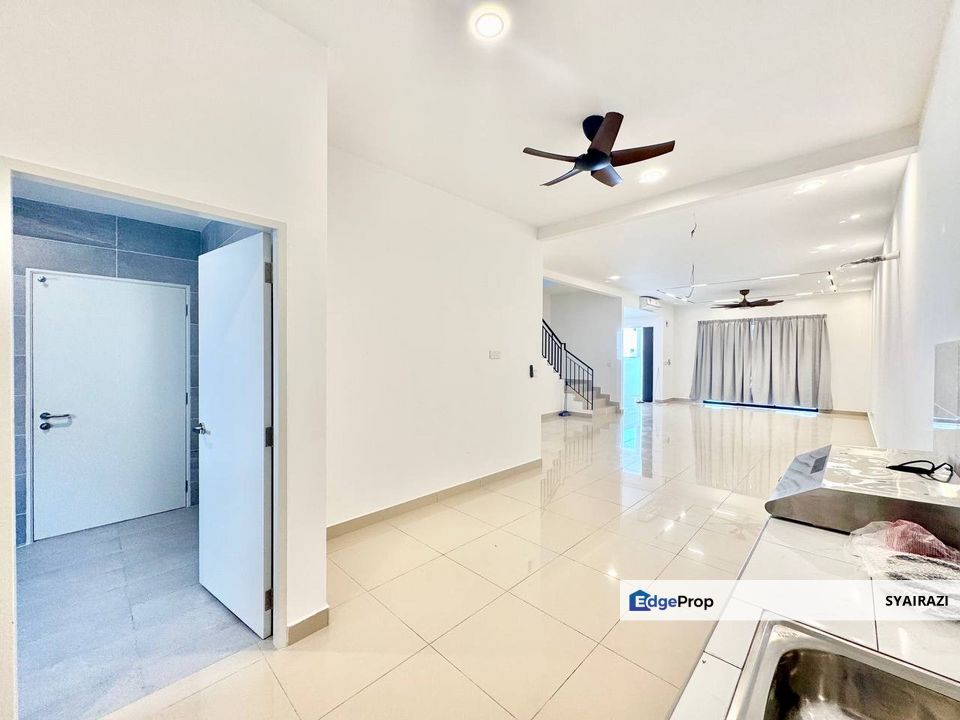 Double Storey Terrace Sejati Lakeside, Cyberjaya, Selangor, Cyberjaya