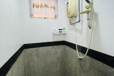 Seri Maya Condominium