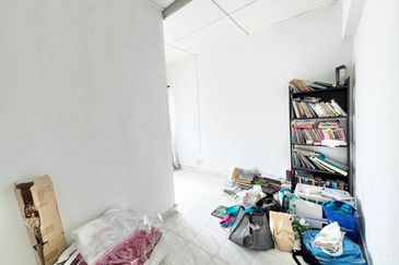 Taman Pinggiran Batu Caves