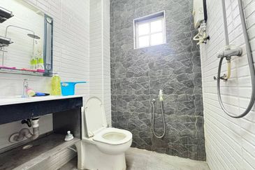 Taman Pinggiran Batu Caves