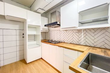 Bayu Tasik Condominium