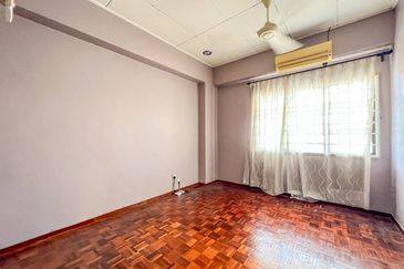 Bayu Tasik Condominium