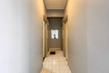 Bayu Tasik Condominium