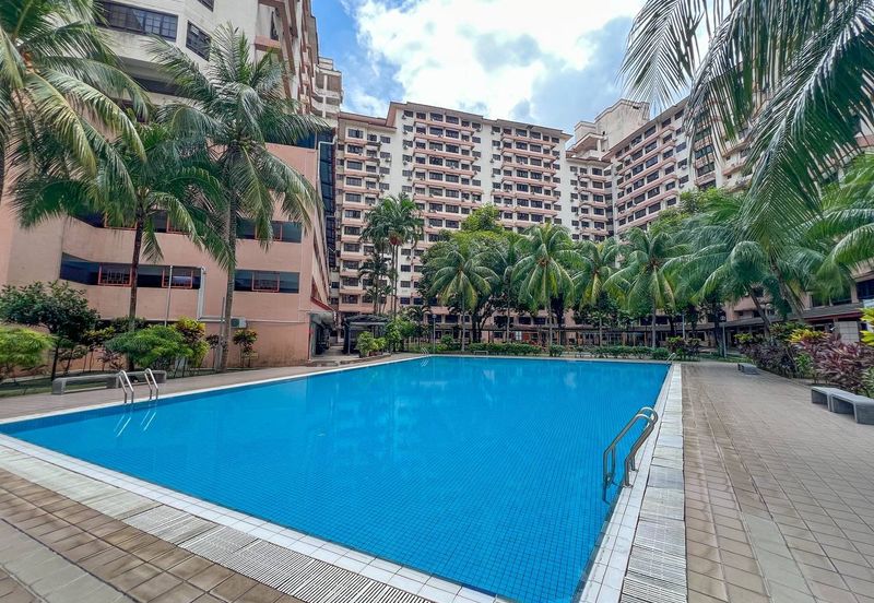 Bayu Tasik Condominium