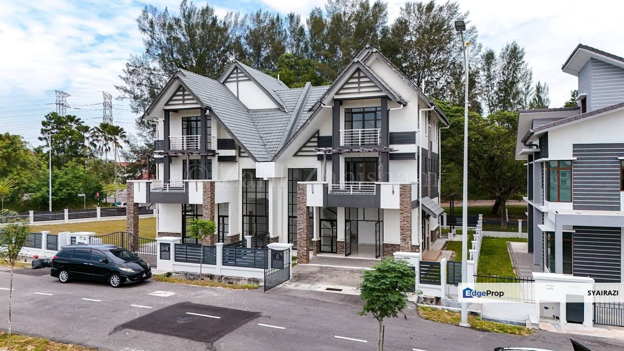 🔥FACING LAKE 2.5 Storey Semi-D Seksyen 3, Bandar Baru Bangi, Selangor, Bangi