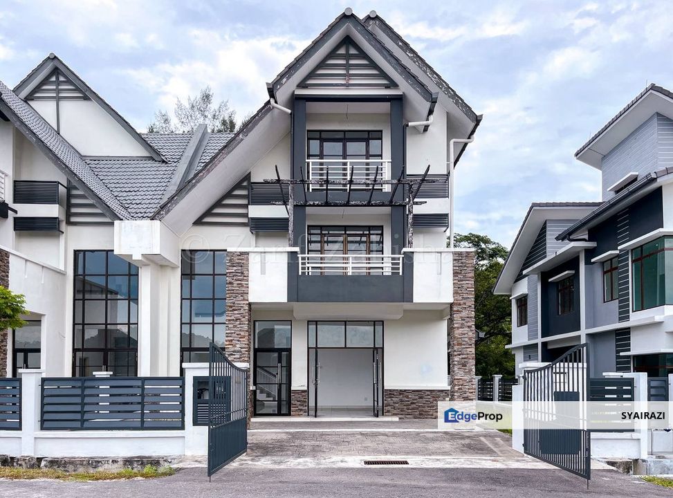 🔥FACING LAKE 2.5 Storey Semi-D Seksyen 3, Bandar Baru Bangi, Selangor, Bangi