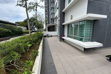 Savanna Executive Suites @ Southville City