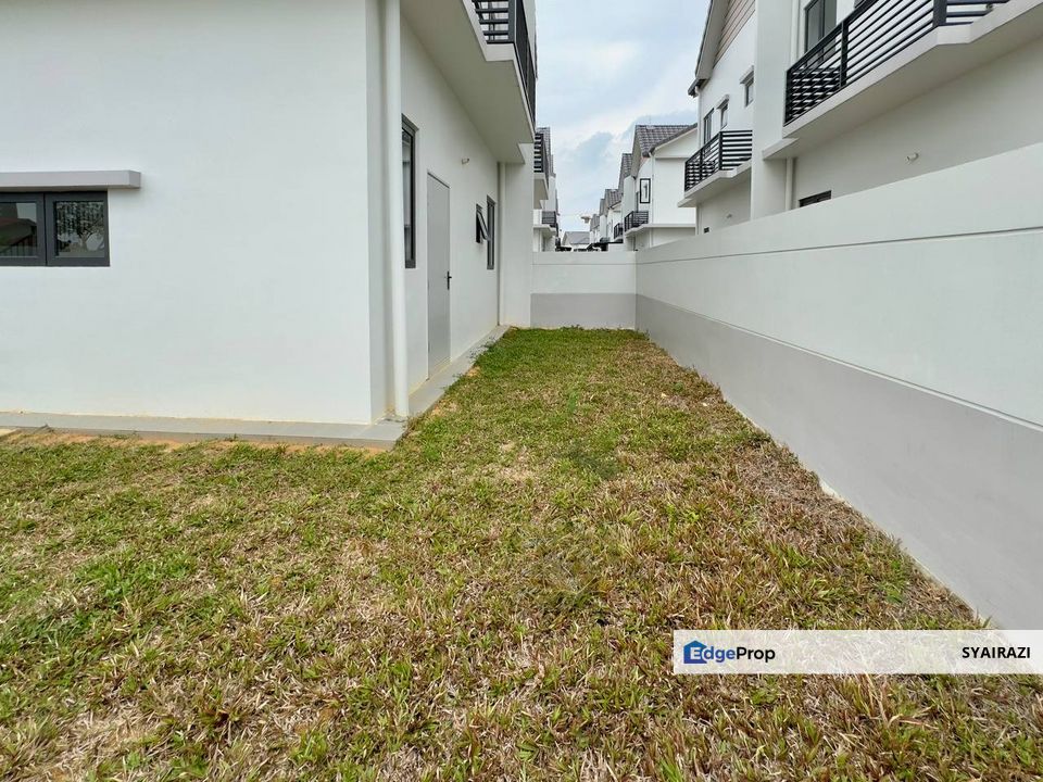 END LOT Double Storey Semi-D Sejati Lakeside 2, Cyberjaya, Selangor, Cyberjaya