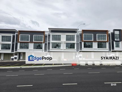 🔥FACING MAIN ROAD 3 Storey Shop Office Bandar Seri Putra, Bangi, Selangor, Bangi