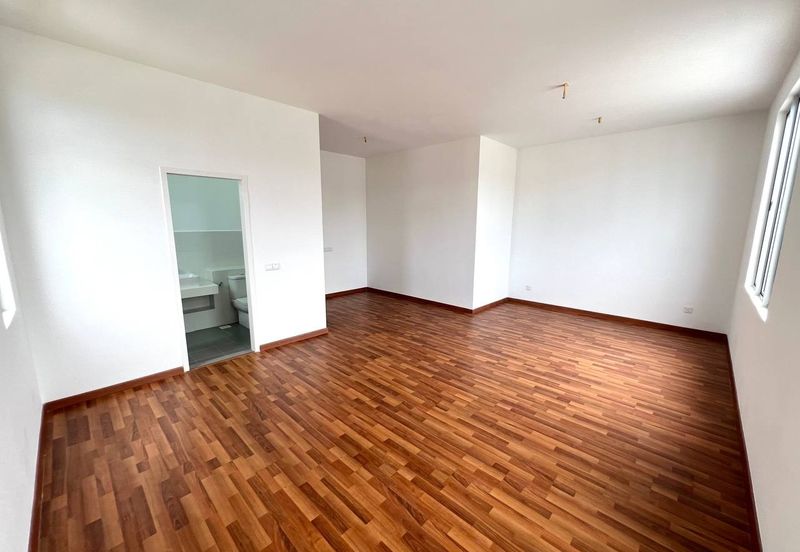 Hazelton @ Eco Forest 3