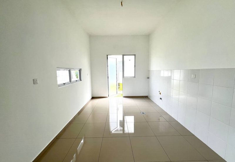 Hazelton @ Eco Forest 3