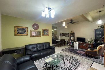 Bandar Tun Hussein Onn