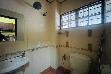 Bandar Tun Hussein Onn