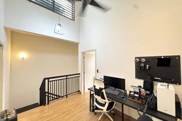 Laman Mawar @ Kota Seriemas